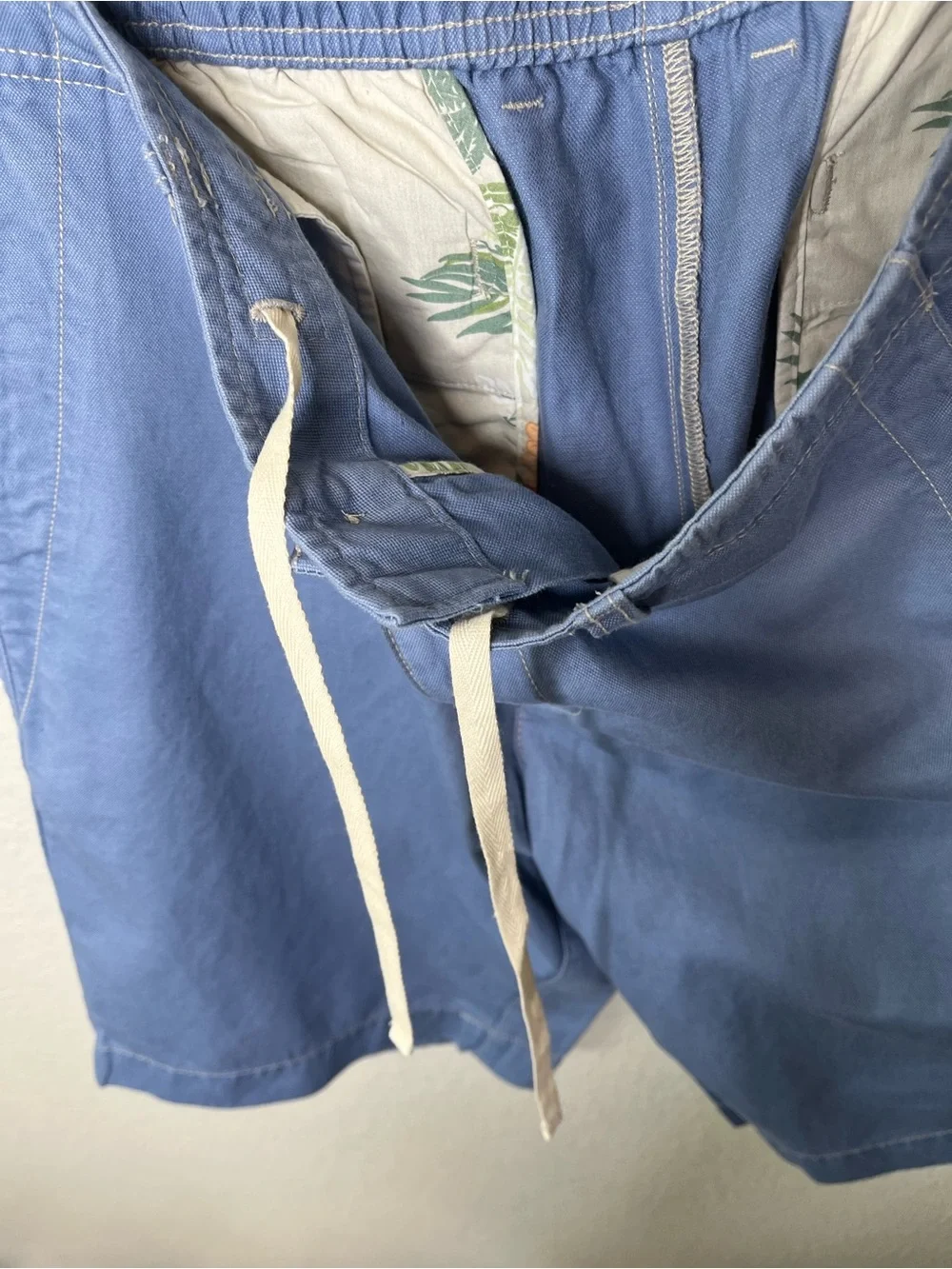 Tommy Bahama Blue Linen Cotton Blend Shorts Men’s Large Tropical Lined Casual